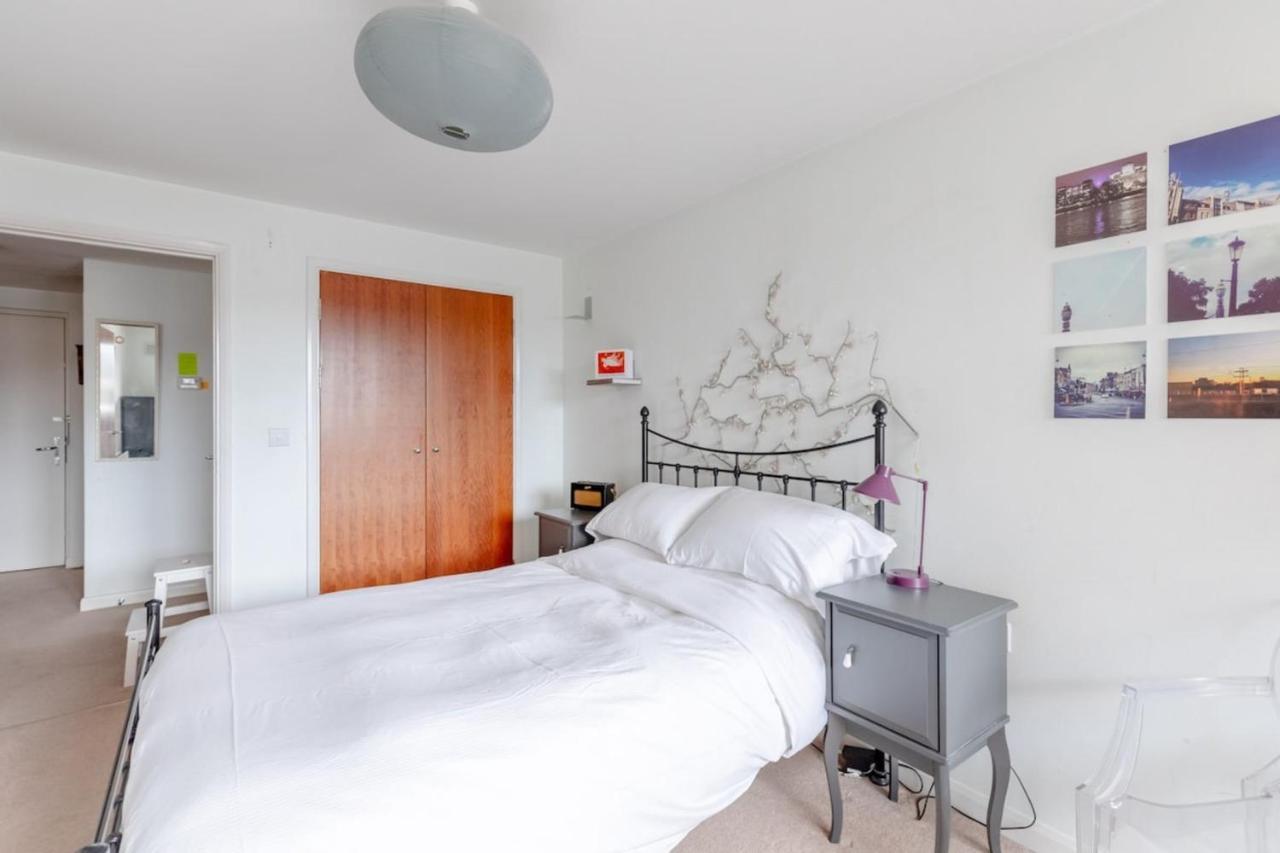 Warm & Inviting 1Bedroom Flat With Patio Camden Town! London Exterior photo